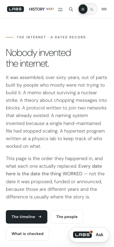 Capture of the History of the Internet page at 390 by 844 pixels: the headline, two paragraphs and three buttons wrapping onto two rows.